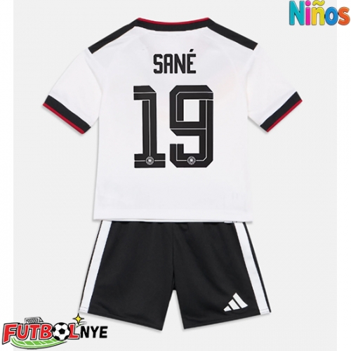 Camiseta Alemania Leroy Sane #19 Primera Equipación para niños Mundial 2026 manga corta (+ pantalones cortos)